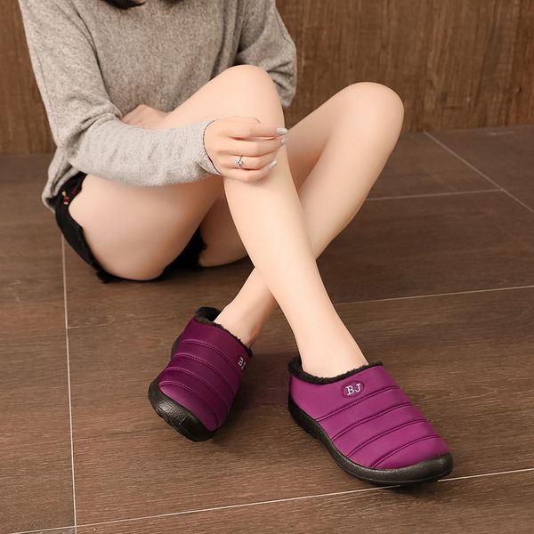 big size 35-43 women cotton slippers winter warm home shoes woman waterproof comfortable thick plush footwear slip on loafers x1020, Black
big size 35-43 women cotton slippers winter warm home shoes woman waterproof comfortable thick plush footwear slip on loafers x1020, Black
