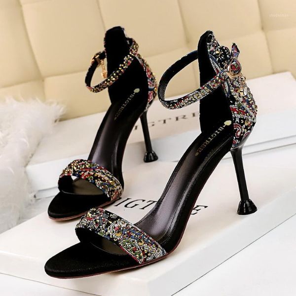 sandals rhinestones lady dress shoes women pumps festival party wedding formal career stilettos high heels sandals1, Black
sandals rhinestones lady dress shoes women pumps festival party wedding formal career stilettos high heels sandals1, Black