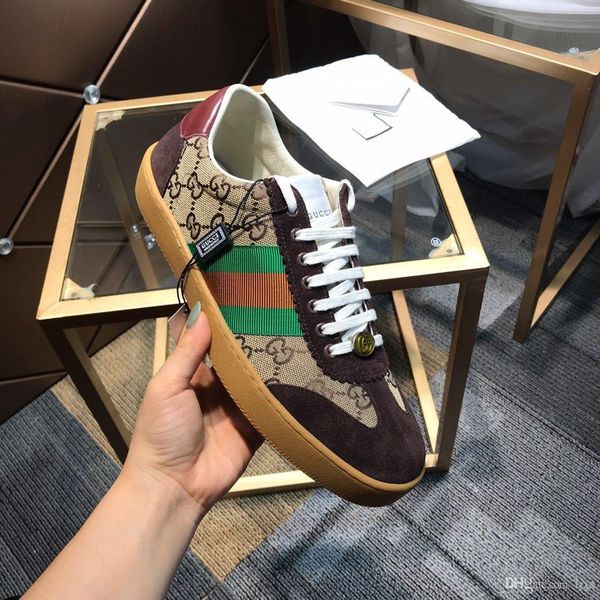 2020 scarpe da uomo di design di lusso brown cloth with musk skin design 3 stripes luxury brands casual shoes#1f, Black
2020 scarpe da uomo di design di lusso brown cloth with musk skin design 3 stripes luxury brands casual shoes#1f, Black