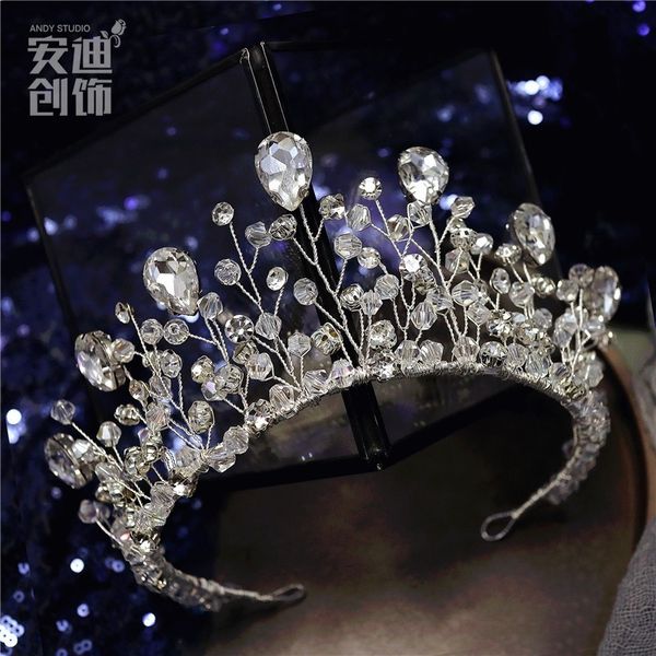 beautiful, luxurious and simple crown crystal bridal headdress, atmospheric shining, diamond handmade wedding jewelry, Silver
beautiful, luxurious and simple crown crystal bridal headdress, atmospheric shining, diamond handmade wedding jewelry, Silver