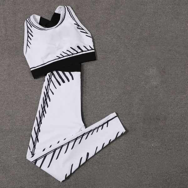 sports clothes suits white print padded push up women's two-piece tracksuits outdoor yoga running cycling swimming special-purpose, Black;white
sports clothes suits white print padded push up women's two-piece tracksuits outdoor yoga running cycling swimming special-purpose, Black;white