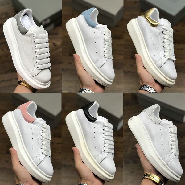2021 white reflective men women platform trainers rainbow black suede leather flat men womens vintage casual shoes sneakers 36-44
2021 white reflective men women platform trainers rainbow black suede leather flat men womens vintage casual shoes sneakers 36-44
