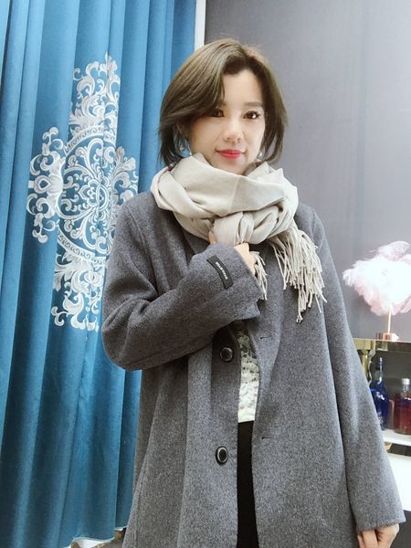 pure color second wool blended scarf for women autumn versatile shawl winter, Blue;gray
pure color second wool blended scarf for women autumn versatile shawl winter, Blue;gray