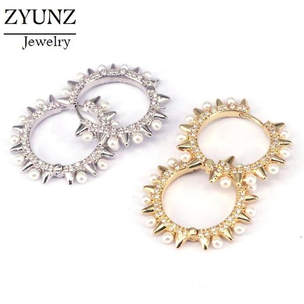 4 pairs, trendy jewelry gold / silver color charm shell pearl earrings round hoop earrings for women wedding party gifts, Golden;silver
4 pairs, trendy jewelry gold / silver color charm shell pearl earrings round hoop earrings for women wedding party gifts, Golden;silver