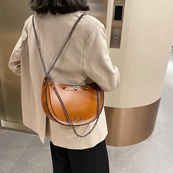 марка дизайнера кожа pu женщин сумка ретро плетеный сумочка смоулль saddle bag кроссбоди
марка дизайнера кожа pu женщин сумка ретро плетеный сумочка смоулль saddle bag кроссбоди