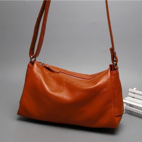 leather lady's bag new single shoulder diagonal casual ladies simple leather soft messenger bag
leather lady's bag new single shoulder diagonal casual ladies simple leather soft messenger bag