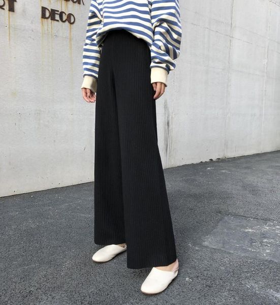 2020 korean women trousers autumn winter knitted wide leg pants elastic high waist female casual loose pant, Black;white
2020 korean women trousers autumn winter knitted wide leg pants elastic high waist female casual loose pant, Black;white