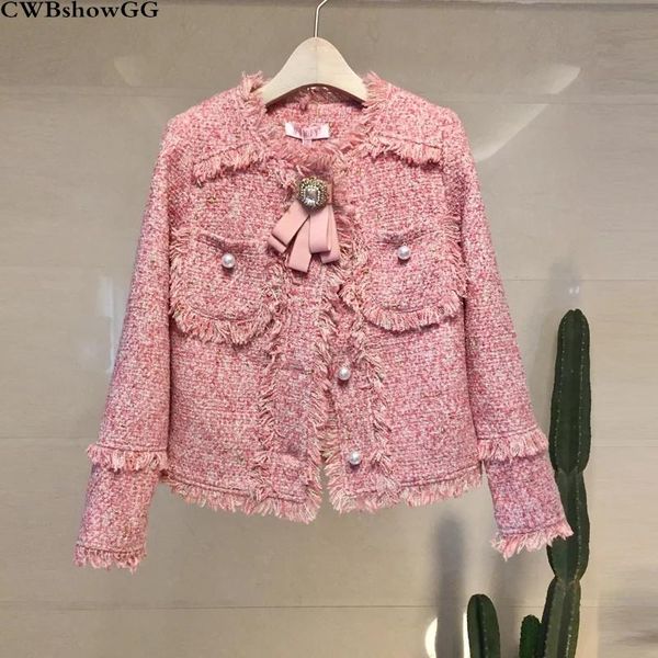 2020 autumn and winter new vintage woolen tweed tassel small fragrance ladies fashion bow pearl button jacket, Black;brown
2020 autumn and winter new vintage woolen tweed tassel small fragrance ladies fashion bow pearl button jacket, Black;brown