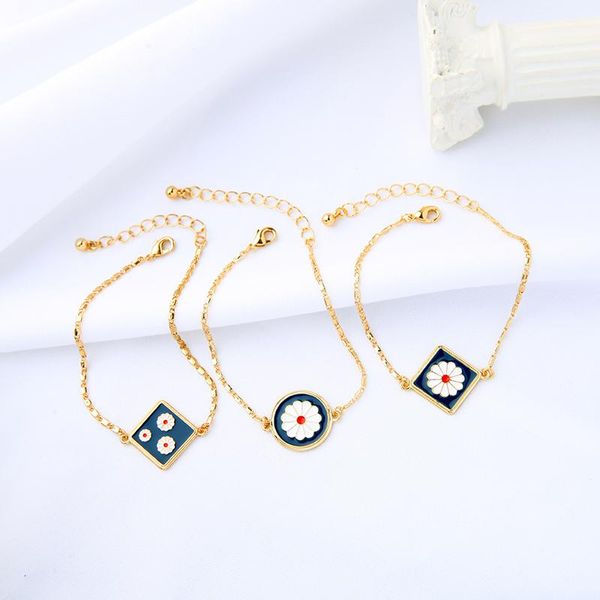 charm bracelets balanbiu cute simple small square bracelet for women gifts gold color copper chain insect fashion jewelry, Golden;silver
charm bracelets balanbiu cute simple small square bracelet for women gifts gold color copper chain insect fashion jewelry, Golden;silver