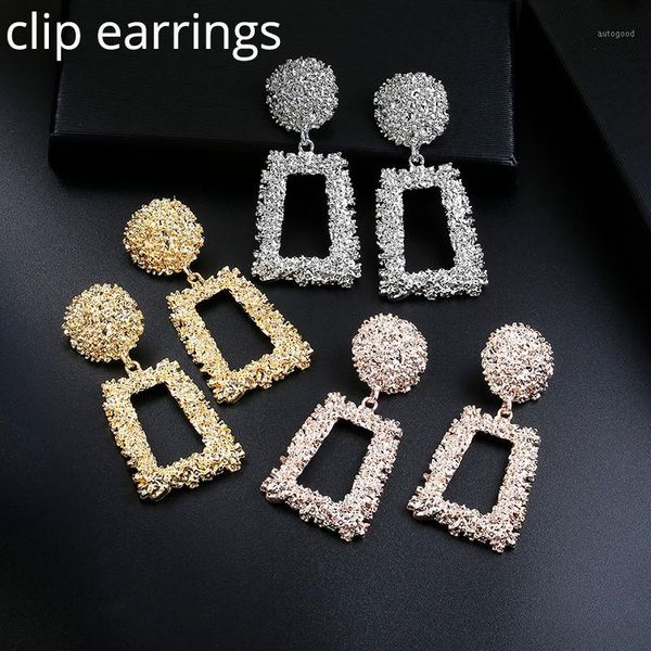 clip-on & screw back big vintage statement clip earrings for women without piercing hanging earring 2021 metal ear clips fashion jewelry tre, Silver
clip-on & screw back big vintage statement clip earrings for women without piercing hanging earring 2021 metal ear clips fashion jewelry tre, Silver