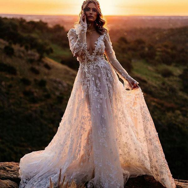 illusion bohemian wedding dresses lace v neck floral pattern sweep train bridal gowns long sleeve boho robe de mariée, White
illusion bohemian wedding dresses lace v neck floral pattern sweep train bridal gowns long sleeve boho robe de mariée, White