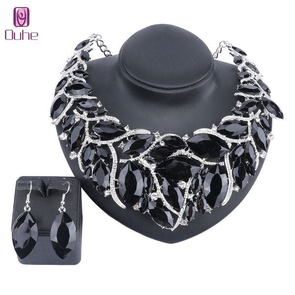 women accessories wedding bridal silver color statement rhinestone crystal pendant necklace earring party jewelry set
women accessories wedding bridal silver color statement rhinestone crystal pendant necklace earring party jewelry set