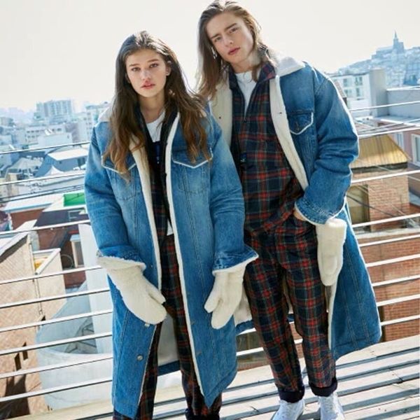 winter women jacket lamb thick denim jacket warm coats women big fur loose cotton denim jacket oversize women long coat parkas y200101, Black;brown
winter women jacket lamb thick denim jacket warm coats women big fur loose cotton denim jacket oversize women long coat parkas y200101, Black;brown