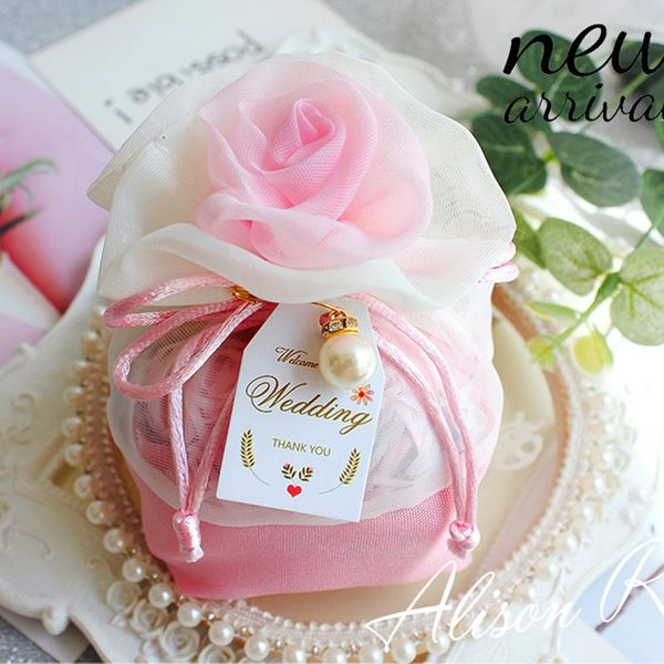 gift wrap creative marriage box candy bag cloth with flower rose storage bags wedding and party festival favor
gift wrap creative marriage box candy bag cloth with flower rose storage bags wedding and party festival favor