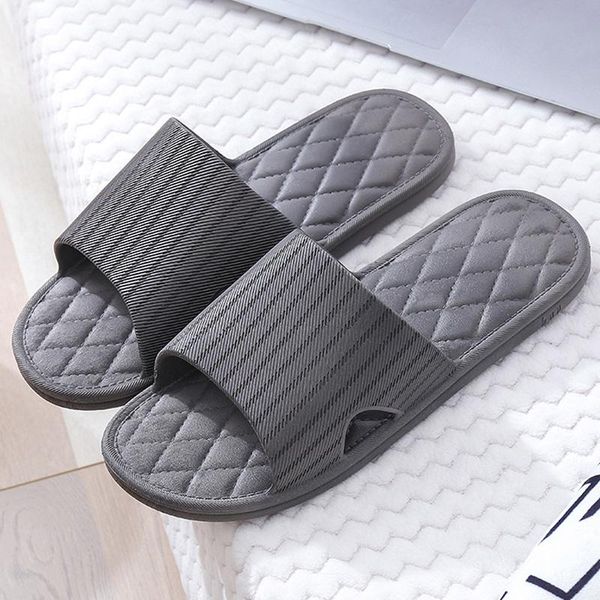 2021 couple home slippers new indoor slippers female bathroom sandals light cool women's eva anti-skid, Black
2021 couple home slippers new indoor slippers female bathroom sandals light cool women's eva anti-skid, Black