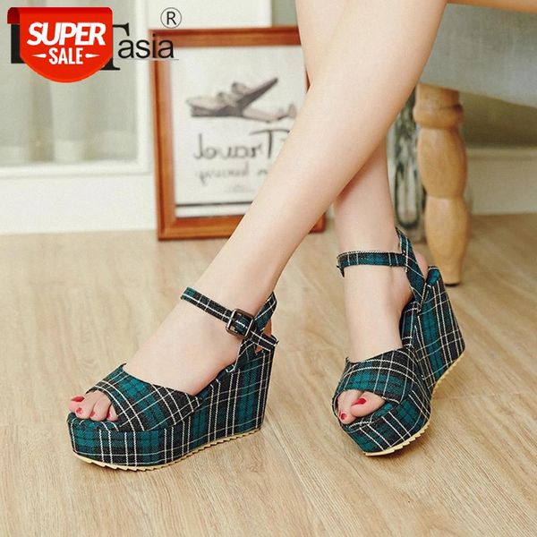 doratasia new fashion brand gingham sandals 2020 summer high wedges sandals women sweet high platform shoes woman #ev0s, Black
doratasia new fashion brand gingham sandals 2020 summer high wedges sandals women sweet high platform shoes woman #ev0s, Black