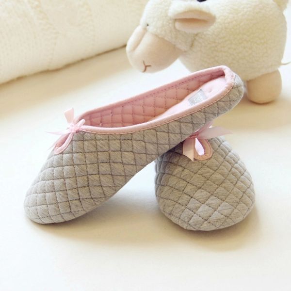 cute bowtie winter women home slippers for indoor bedroom house soft bottom cotton warm shoes guests flats #lz5i, Black
cute bowtie winter women home slippers for indoor bedroom house soft bottom cotton warm shoes guests flats #lz5i, Black