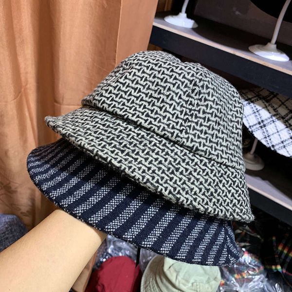 hat fisherman's irregular personality men's new couple's plaid stripe in autumn and winter of 2019, Blue;gray
hat fisherman's irregular personality men's new couple's plaid stripe in autumn and winter of 2019, Blue;gray