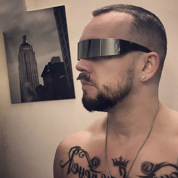 around rbrare costume funny monob futuristic wrap sunglasses mask novelty halloween party ring decoration glasses
around rbrare costume funny monob futuristic wrap sunglasses mask novelty halloween party ring decoration glasses