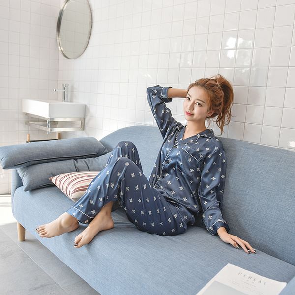 2021 new style autumn spring pajama set for women floral print sleepwear down collar home suit female pijama f9dk, Black;red
2021 new style autumn spring pajama set for women floral print sleepwear down collar home suit female pijama f9dk, Black;red