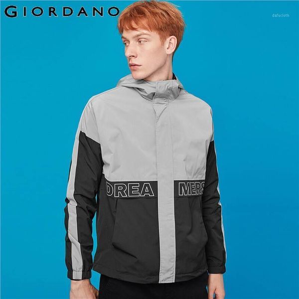 giordano men jackets letter contrast mesh lining hooded jacket windproof mesh lining zip front jaqueta masculino 010797351, Black;brown
giordano men jackets letter contrast mesh lining hooded jacket windproof mesh lining zip front jaqueta masculino 010797351, Black;brown