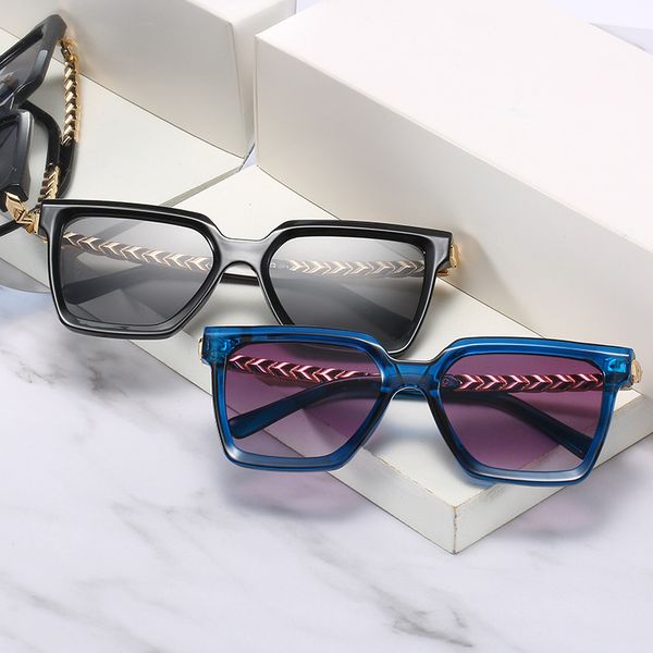 2021 womens new designer colors sunglasses metal frame square ink mirror wild multi-color uv400 sun glasses, White;black
2021 womens new designer colors sunglasses metal frame square ink mirror wild multi-color uv400 sun glasses, White;black