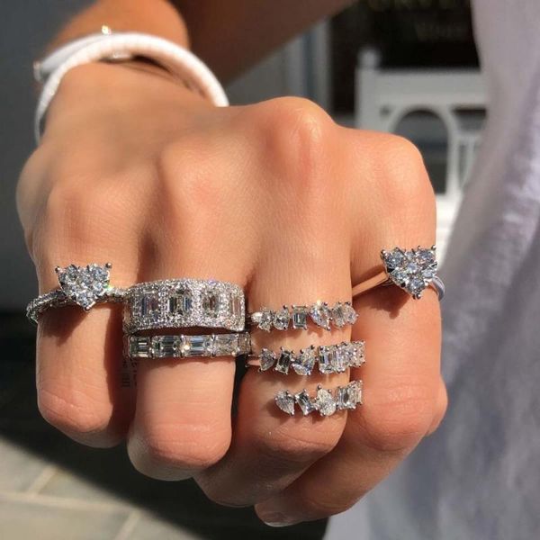 2020 new fashion women charm open adjustable multi wrap baguette sparking bling clear cz paved finger rings engagement jewelry, Golden;silver
2020 new fashion women charm open adjustable multi wrap baguette sparking bling clear cz paved finger rings engagement jewelry, Golden;silver