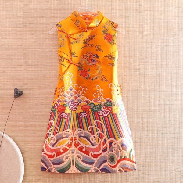 high-end autumn women phoenix vest stand collar buckle chinese style retro jacquard elegant lady vest female s-xxl1, Black;white
high-end autumn women phoenix vest stand collar buckle chinese style retro jacquard elegant lady vest female s-xxl1, Black;white