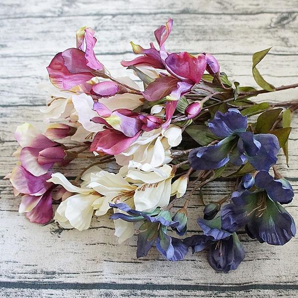 1pcs silk wild lily with leaves artificial flowers for party home floral decor wedding decoration decorative fake flower 520741
1pcs silk wild lily with leaves artificial flowers for party home floral decor wedding decoration decorative fake flower 520741