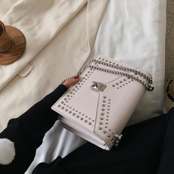 abay solid color thick chain small pu leather crossbody bags for women 2021 summer shoulder cross body bag ladies handbags
abay solid color thick chain small pu leather crossbody bags for women 2021 summer shoulder cross body bag ladies handbags