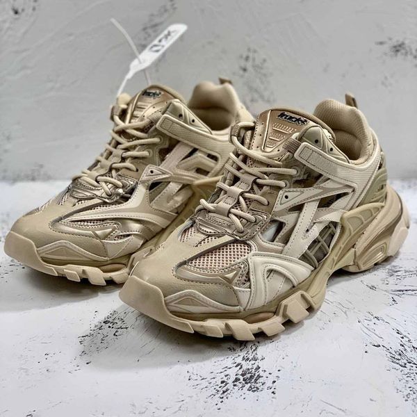 paris track.2 sneakers 2020ss new color fashion catwalk mens and womens triple s platform shoes#5f, Black
paris track.2 sneakers 2020ss new color fashion catwalk mens and womens triple s platform shoes#5f, Black