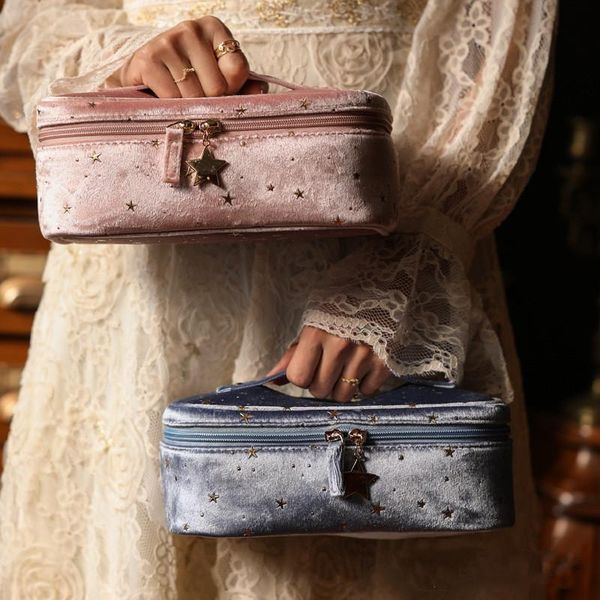storage bags cosmetic bag gold velvet makeup large-capacity travel organizing box women's small carry-on
storage bags cosmetic bag gold velvet makeup large-capacity travel organizing box women's small carry-on