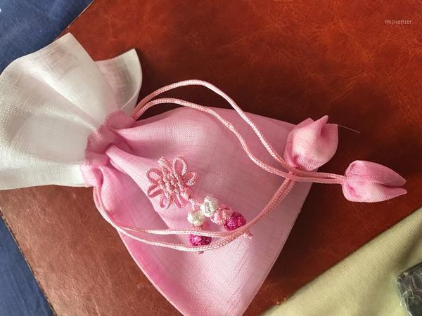 gift wrap 10*14 cm pink blue yellow green cloth bag vanilla drawstring beam packaging 24 pcs1
gift wrap 10*14 cm pink blue yellow green cloth bag vanilla drawstring beam packaging 24 pcs1