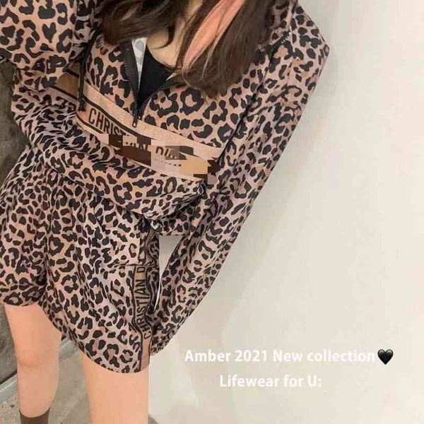 2022 factory wholesale new summer hooded long sleeve t-shirt casual wide leg shorts zf4o, Gray
2022 factory wholesale new summer hooded long sleeve t-shirt casual wide leg shorts zf4o, Gray