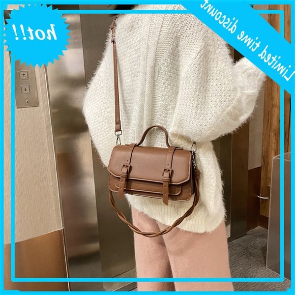 autumn and winter women's 2020 new fashion small square net red texture messenger bag
autumn and winter women's 2020 new fashion small square net red texture messenger bag
