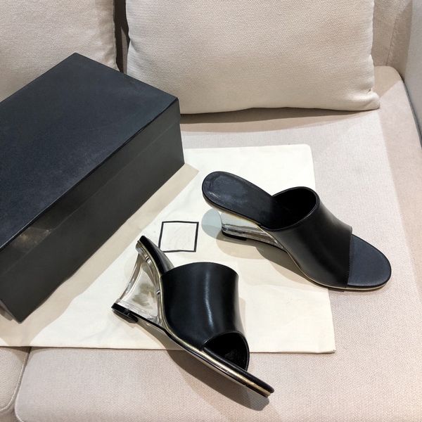 2020 new style sandals main season of spring and summer imported leather sheepskin women's fashion luxury single shoes size 35-40, Black
2020 new style sandals main season of spring and summer imported leather sheepskin women's fashion luxury single shoes size 35-40, Black
