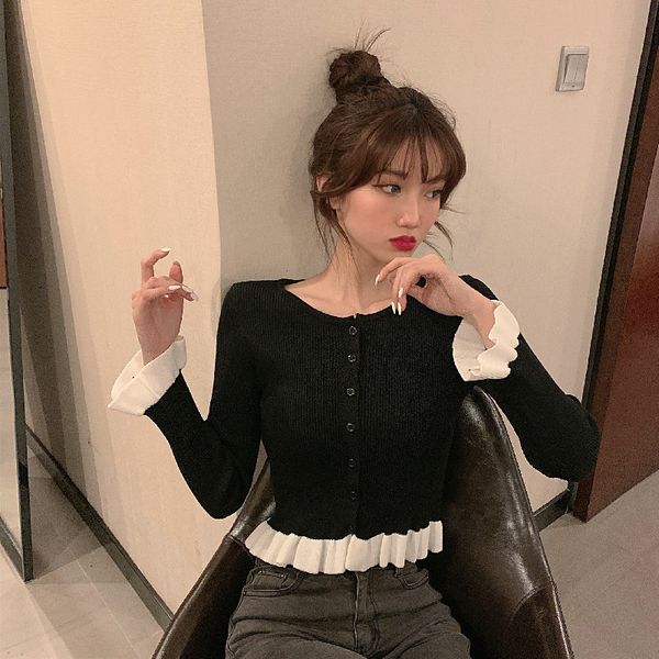 cardigans o-neck black flare sleeve women's clothing chic sweaters autumn style korean clothes knitted new fashion brands h1211, White;black
cardigans o-neck black flare sleeve women's clothing chic sweaters autumn style korean clothes knitted new fashion brands h1211, White;black