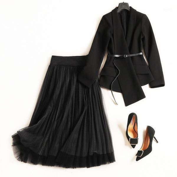 women fashion black irregular asymmetric belt blazer + long pleated mesh skirt suit 2 piece set new 2020 autumn1, Gray
women fashion black irregular asymmetric belt blazer + long pleated mesh skirt suit 2 piece set new 2020 autumn1, Gray