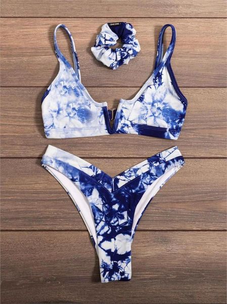 bandeau bikini 2021 new v-neck bikini women's tie dye women's brazilian set swimsuit biquini
bandeau bikini 2021 new v-neck bikini women's tie dye women's brazilian set swimsuit biquini
