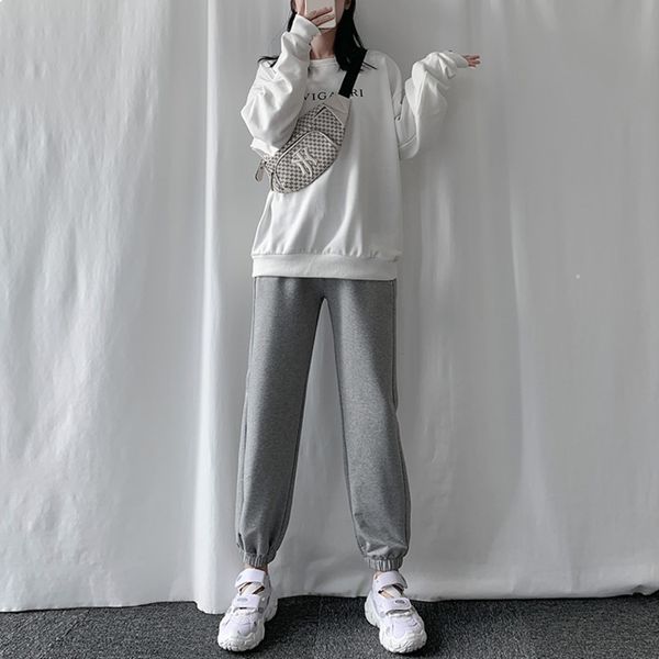 2021 new women sweatpants drawstring jogging plus size women's solid color let hare warm winter pants l8iu, Black;white
2021 new women sweatpants drawstring jogging plus size women's solid color let hare warm winter pants l8iu, Black;white