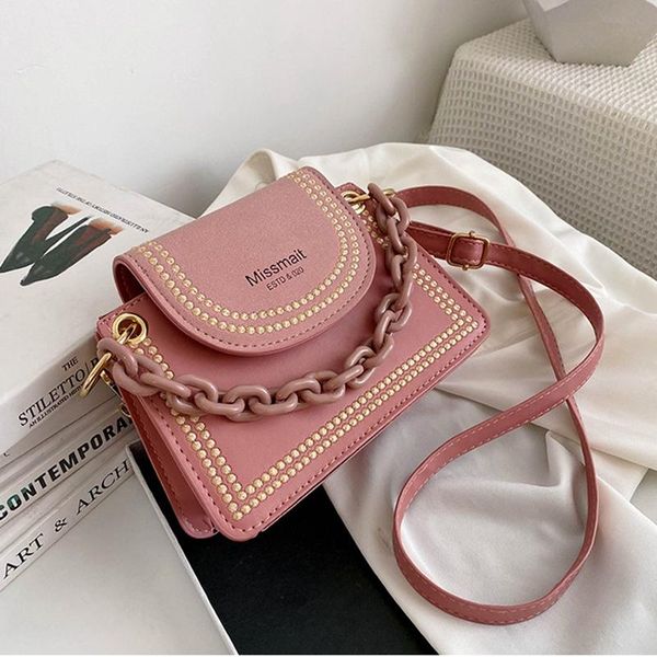 women acrylic strap shoulder bag 2020 new fashion vintage embroidery shoulder cross body bag female small travel handbags
women acrylic strap shoulder bag 2020 new fashion vintage embroidery shoulder cross body bag female small travel handbags