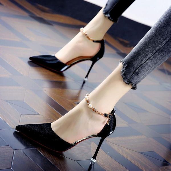 sandals 2021 spring and summer korean version of the wild girls temperament tip yi zi kou fine shoes wedding shoes1, Black
sandals 2021 spring and summer korean version of the wild girls temperament tip yi zi kou fine shoes wedding shoes1, Black