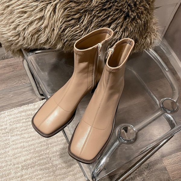 2020 elastic new retro-toe toe lateral solid thick wood grain mid-heels single female boots xx45, Black
2020 elastic new retro-toe toe lateral solid thick wood grain mid-heels single female boots xx45, Black