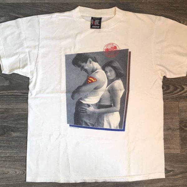 super lois унд clark 1996 vintage neue abenteuer liebe в метрополис d c comics tv серия срезы сша гру толстовка с капюшоном hoodie мужчин фу
super lois унд clark 1996 vintage neue abenteuer liebe в метрополис d c comics tv серия срезы сша гру толстовка с капюшоном hoodie мужчин фу