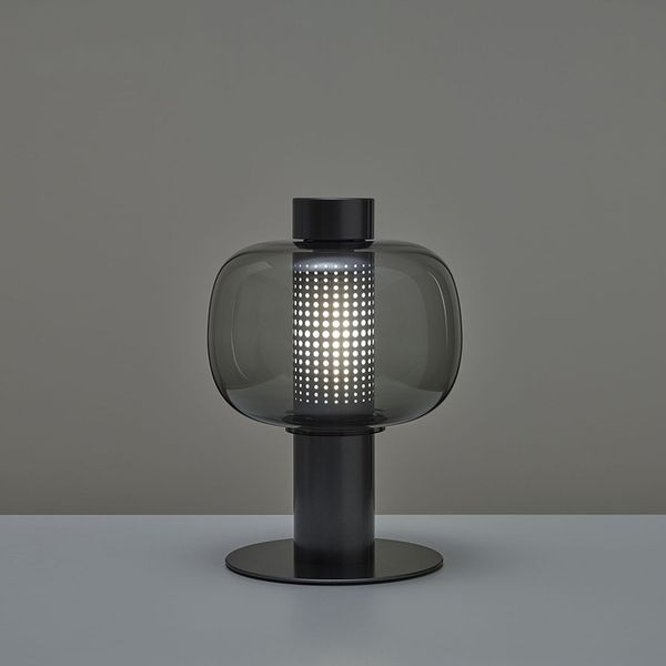 luxury table lamp nordic living room lamp personality creative bedside bedroom lamp modern minimalist high-end glass table lamps
luxury table lamp nordic living room lamp personality creative bedside bedroom lamp modern minimalist high-end glass table lamps