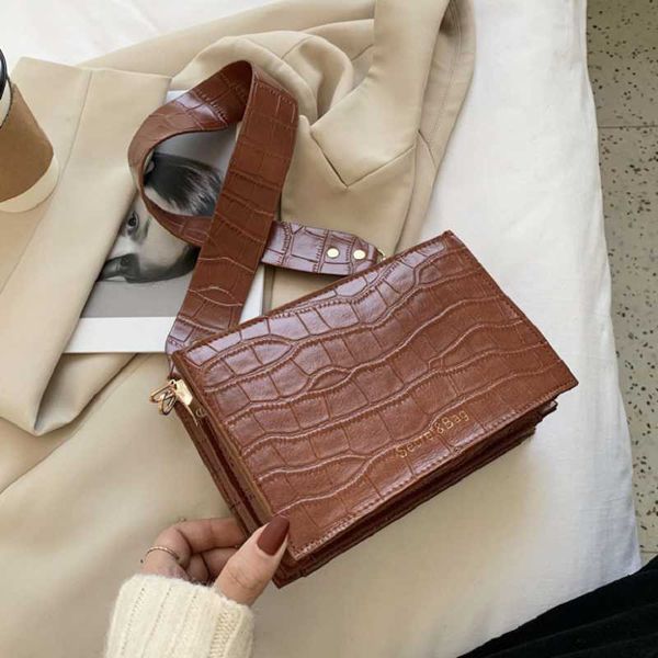 женская сумка luxury fashion new высокое качество pu кожа женщин сумки картины крокодила плеча сумка
женская сумка luxury fashion new высокое качество pu кожа женщин сумки картины крокодила плеча сумка