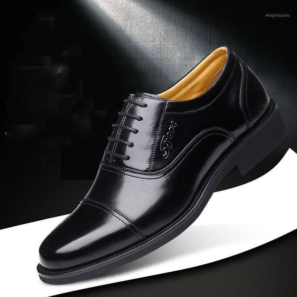 dress shoes simple and luxurious leather business set of three joints men classic large size uniforms men's shoes1, Black
dress shoes simple and luxurious leather business set of three joints men classic large size uniforms men's shoes1, Black