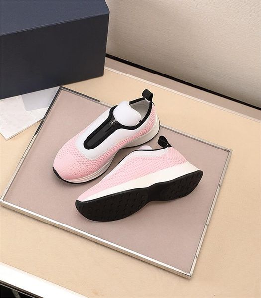 2021 new men's and women's casual shoes high-quality canvas mesh breathable outdoor casual sports shoes, Black
2021 new men's and women's casual shoes high-quality canvas mesh breathable outdoor casual sports shoes, Black