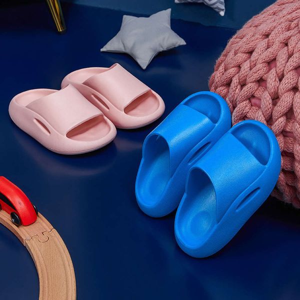 qiwu children's summer slippers cute girl's sho baotou anti slip soft sole household cartoon bathroom sandals, Black;red
qiwu children's summer slippers cute girl's sho baotou anti slip soft sole household cartoon bathroom sandals, Black;red