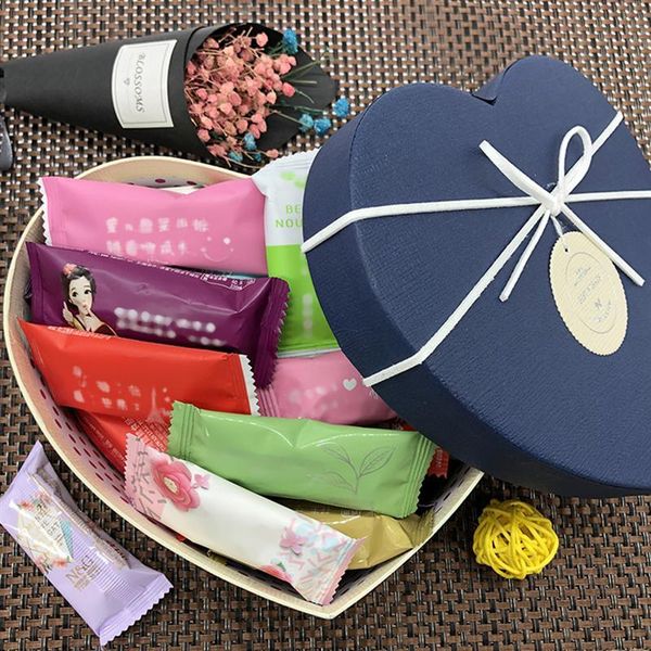 2pcs gift boxes heart shaped hardpaper birthday present packing box exquisite gift box bowknot valentine day candy
2pcs gift boxes heart shaped hardpaper birthday present packing box exquisite gift box bowknot valentine day candy
